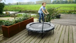 EXIT TOYS Exit Tiggy Junior Trampoline Met Beugel - Ø 140 Cm - Zwart 14 EXIT TOYS Exit Tiggy Junior Trampoline Met Beugel - Ø 140 Cm - Zwart -Zwembad Tuin 675 1200 exit 10 00 75 00 int 8
