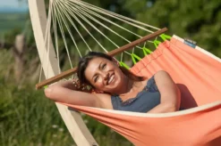 La Siesta Fruta 1 Persoons Hangmat - Mango -Zwembad Tuin 797 1200 frr11 5 fruta mango weather resistant single spreader bar hammock image 05