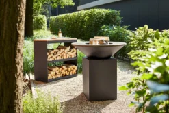 OFYR Wood Storage Black Dressoir 7 OFYR Wood Storage Black Dressoir -Zwembad Tuin 900 1350 obc 001