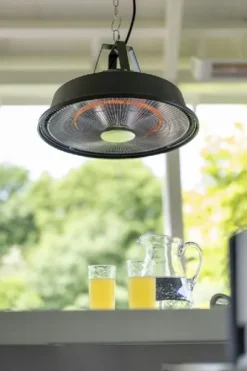 Eurom Partytent Heater 1500 Terrasverwarmer - Grijs -Zwembad Tuin 900 600 8713415336009 partytentheater sail grey sfeer 1