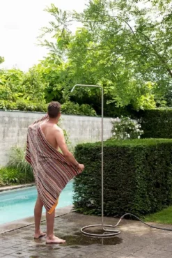 Weltevree Serpentine Buitendouche 11 Weltevree Serpentine Buitendouche -Zwembad Tuin 900 601 weltevree serpentine gallery 21