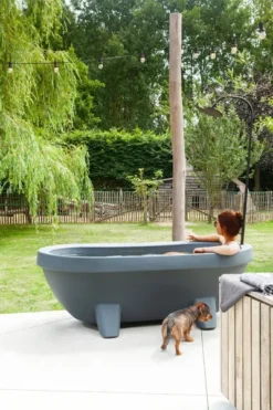 Gardentub Tuinbad - Terracotta 30 Gardentub Tuinbad - Terracotta -Zwembad Tuin gt anthracite athmospere 01 portrait resultaat