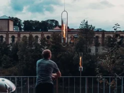 Höfats Spin 90 Hang Sfeerlantaarn -Zwembad Tuin hofats spin 90 hangvuur4