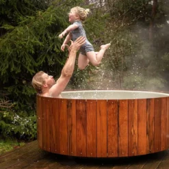 Weltevree Dutchtub Wood Houtgestookte Hottub - 4 Personen -Zwembad Tuin weltevree dutchtub wood quality time 1920x1920